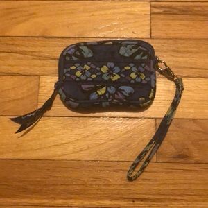 Vera Bradley - wristlet wallet